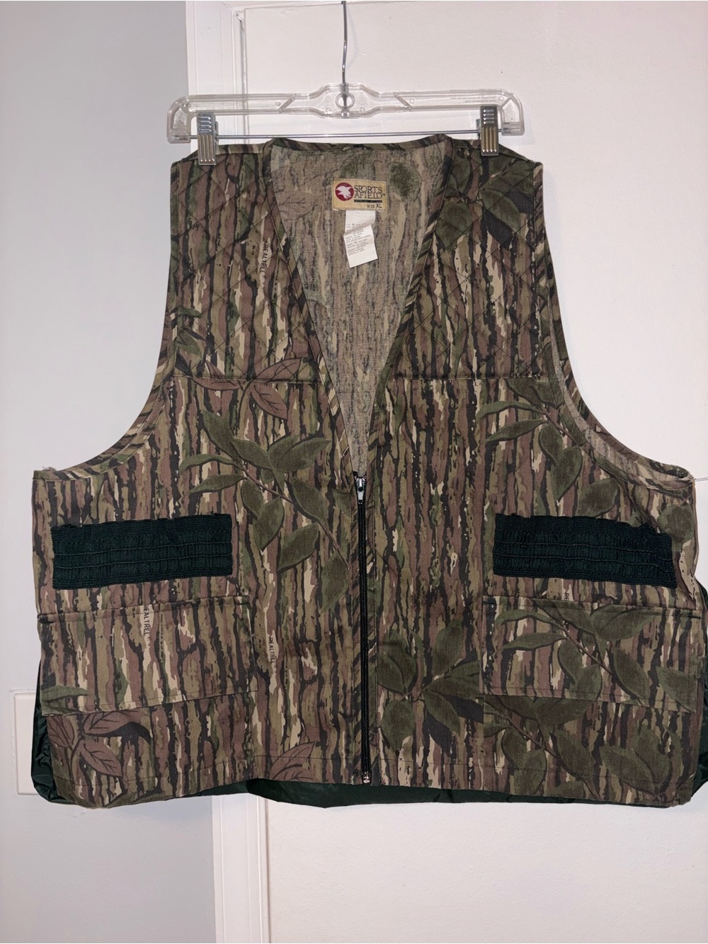 Vintage Sports Afield Men’s Camo Hunting Vest - Green